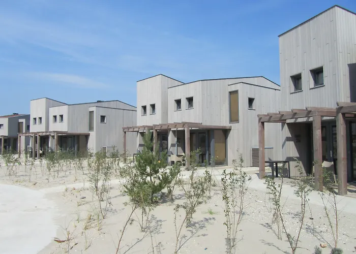 Beach Resort Punt West