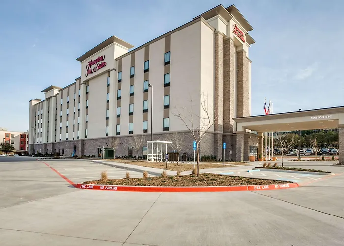 Family Hotel: Hampton Inn & Suites Dallas-Central Expy/North Park Area