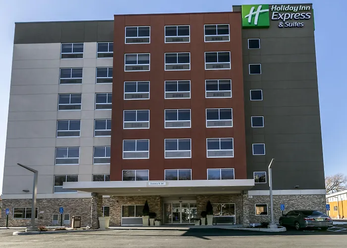Hotel: Holiday Inn Express & Suites Jersey City North - Hoboken By Ihg
