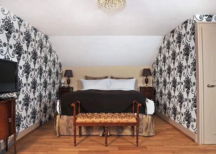 Townhouse Boutique