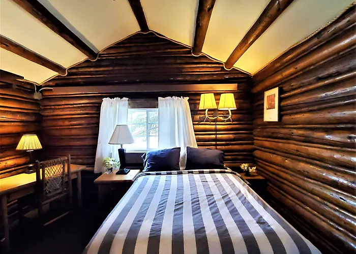 Log Cabin Motel