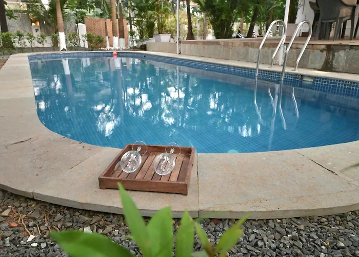 Vacation rental: Gr Stays White House 4Bhk Private Pool Villa In Calangute