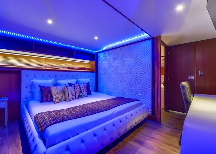Romantic hotel: Vip Paris Yacht Hotel & Spa