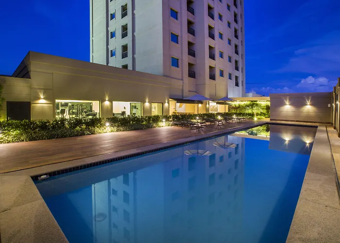 Hotel de luxo Apenas: Hotel Araucaria Flat Araraquara