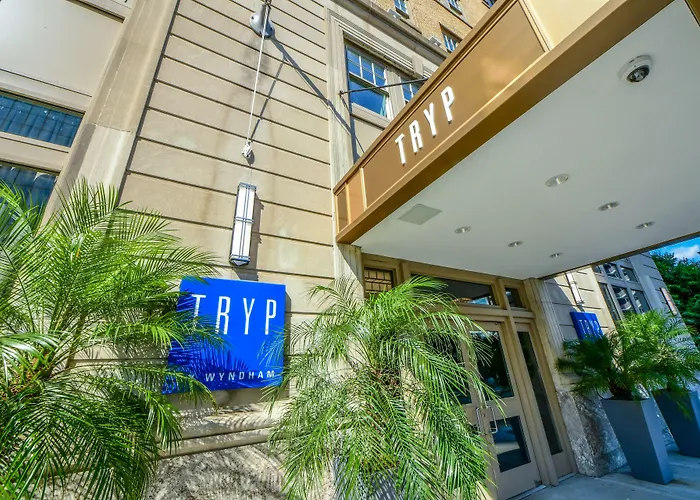 Cheap hotel: Tryp By Wyndham Newark Downtown