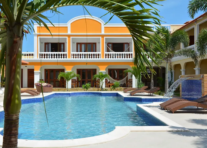 Hotel com jacuzzi: Hotel Villa Beija Flor