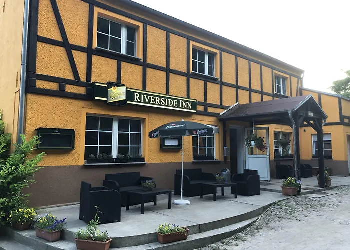 Riverside Inn