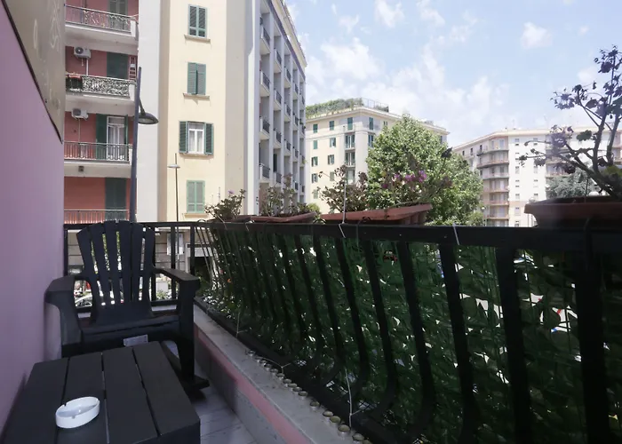  Esposito Plaza- Rooms&Suite