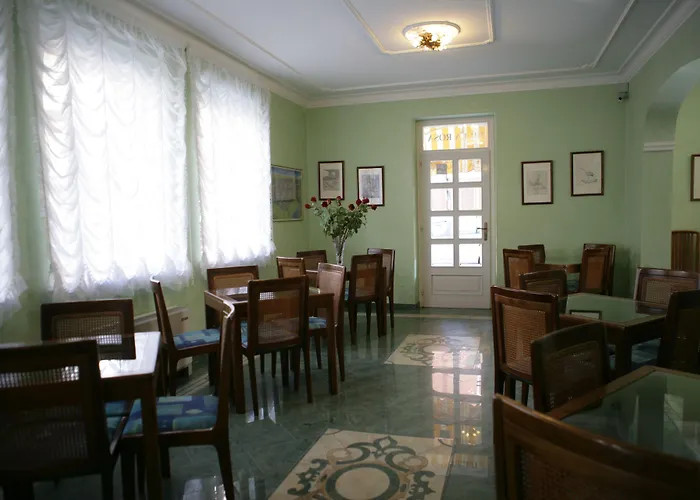 Hotel Villa Rosa