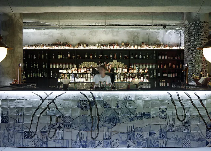 Zero Box Lodge Porto