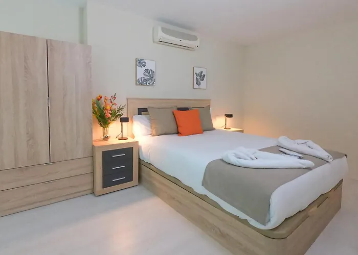Oshun Sanchinarro Seasonal Living Lofts