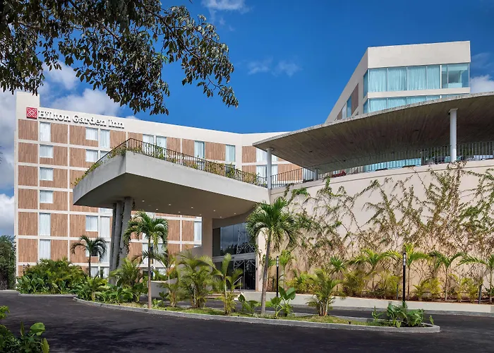 4 star hotel: Hilton Garden Inn Cancun Airport