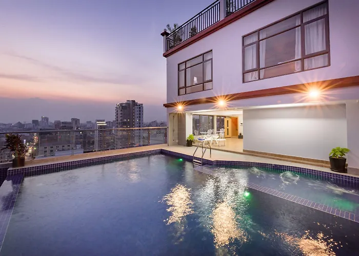 Hotels With Four Stars Soho Residence