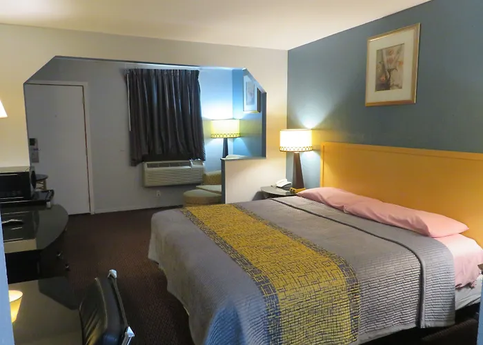 Motel: Travel Inn Beaumont