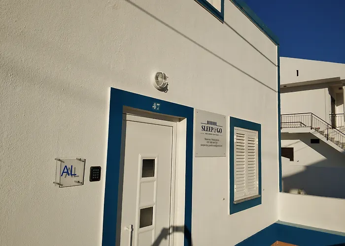 Sleep & Go Airport Guest House