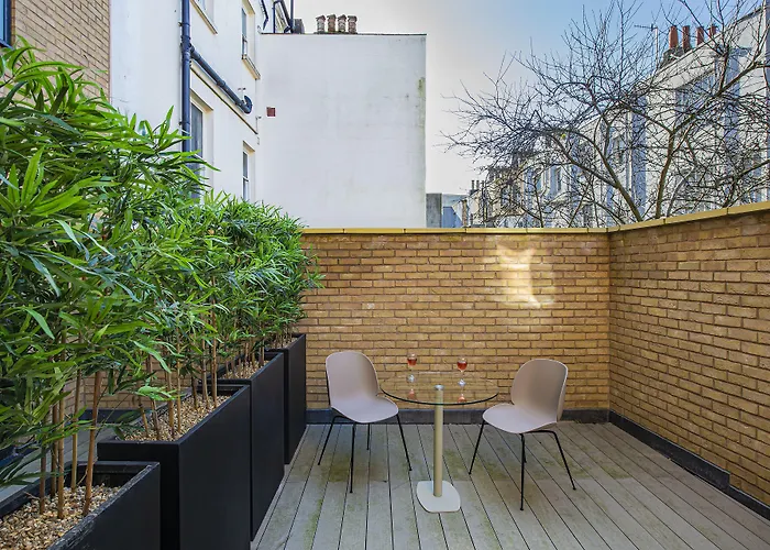 Q Square By Supercity s