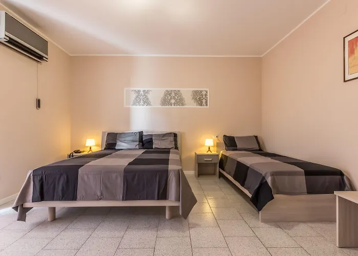 Hotel Maris