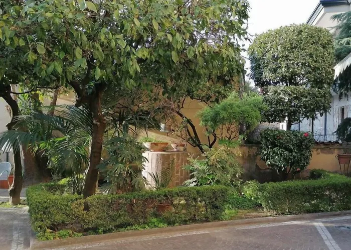 Hotel all'aeroporto: Hotel Giardino Degli Aranci