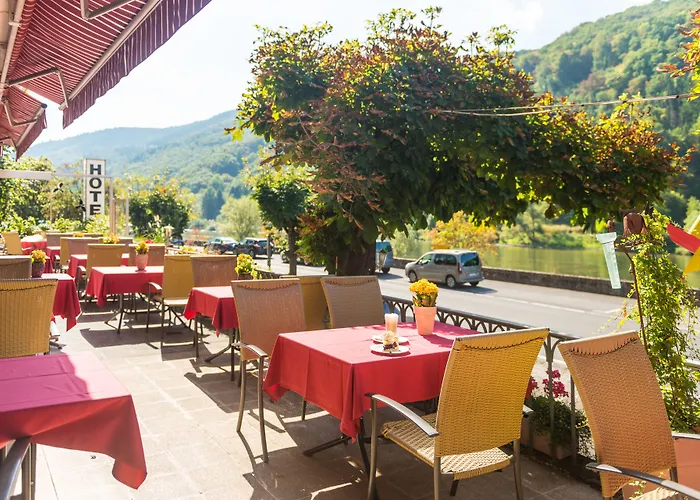 3-Sterne-Hotel: Moselromantik-Hotel zum Löwen