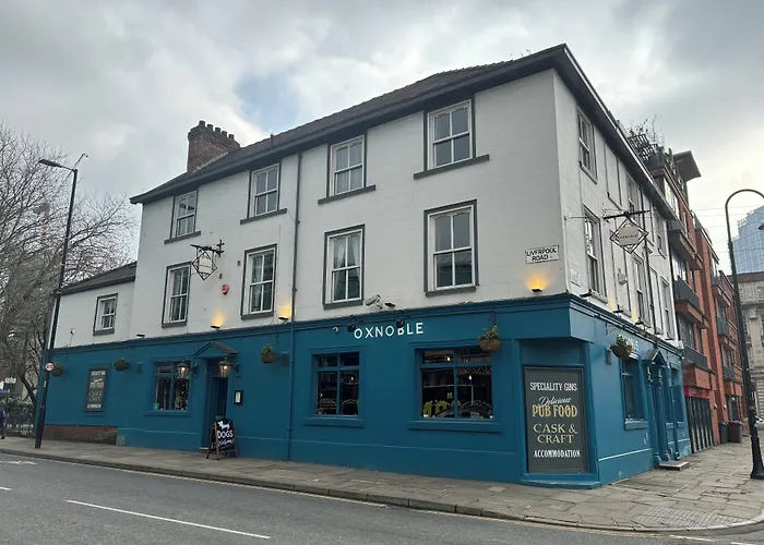Family Hotel: The Oxnoble
