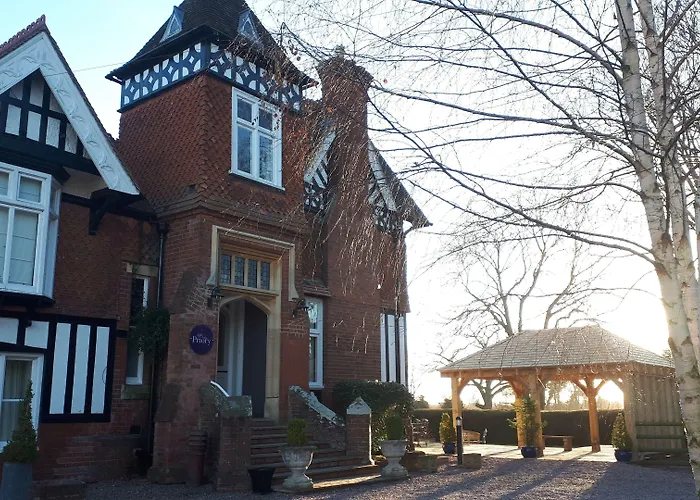 Cheap hotels Priory