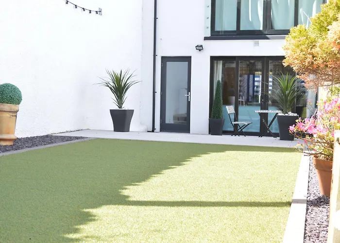 Cheap hotels Pier39Portrush Adult Only
