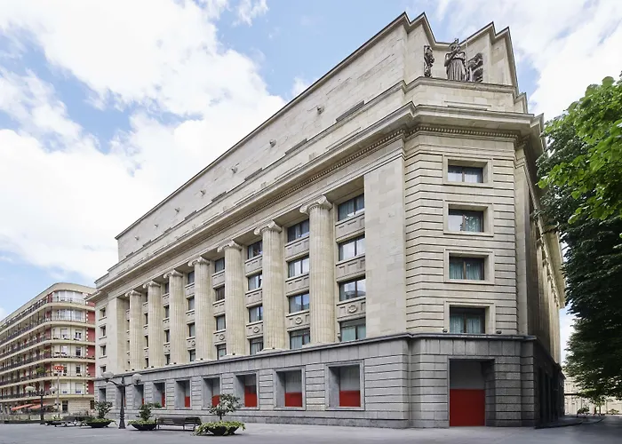 Hotel central: Radisson Collection Bilbao