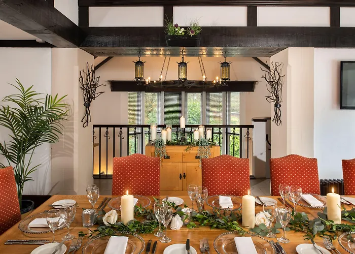 Brig O' Doon House