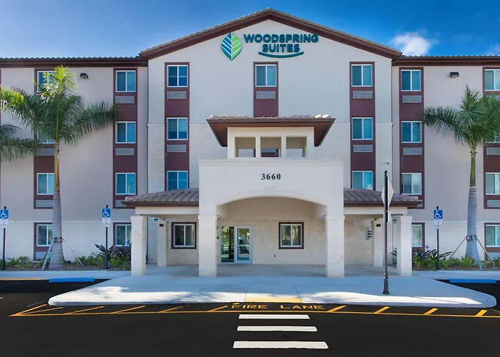 Cheap hotel: Woodspring Suites Miramar