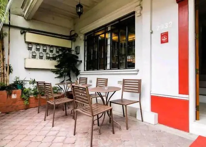 Bed and Breakfast Makati Riverside