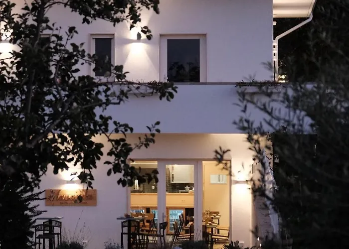 Hotel familiare: L'Amarena Garden House