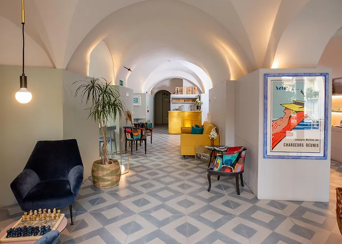 Boutique Hotel De La Ville