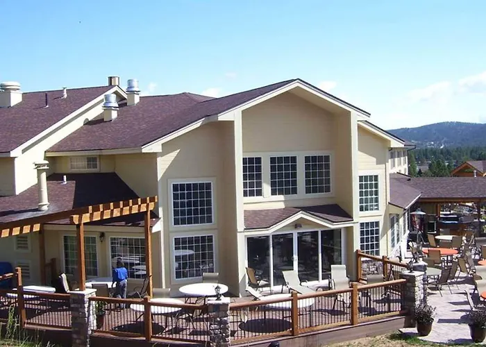 Woodland Country Lodge
