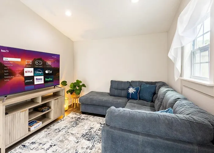 Private Pool, Hot Tub & Game Room Retreat