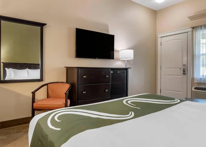 Quality Inn & Suites Quispamsis