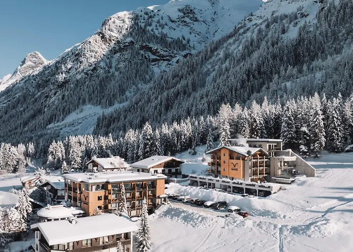  Alpine Resort Sportalm