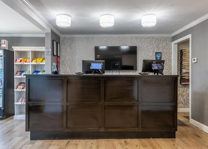 B&B only: Port Inn And Suites Portsmouth, An Ascend Collection Hotel