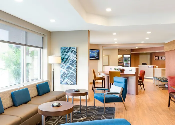 Towneplace Suites By Marriott Louisville North