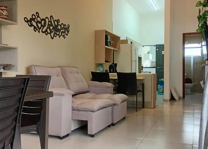Ótima casa Jardim do Éden - Tramandaí, poucos passos do mar!