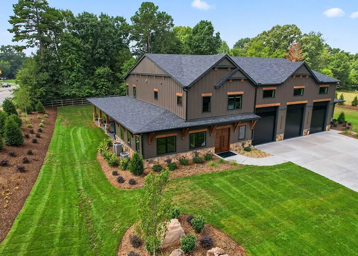 The Luxe Barn