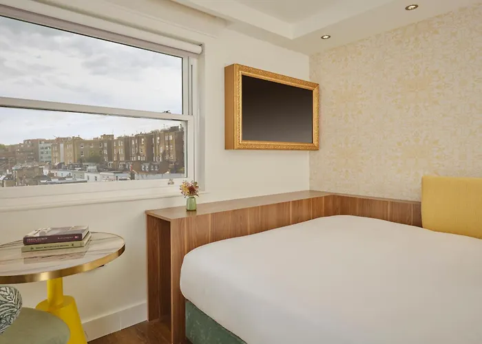 Hotel com casino: The Cura Hotel Kensington, London, A Tribute Portfolio Hotel