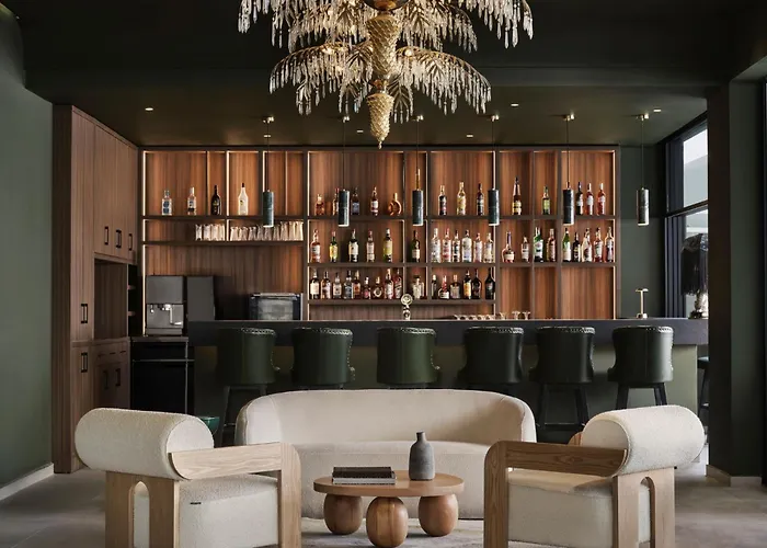 Pearl Hotel