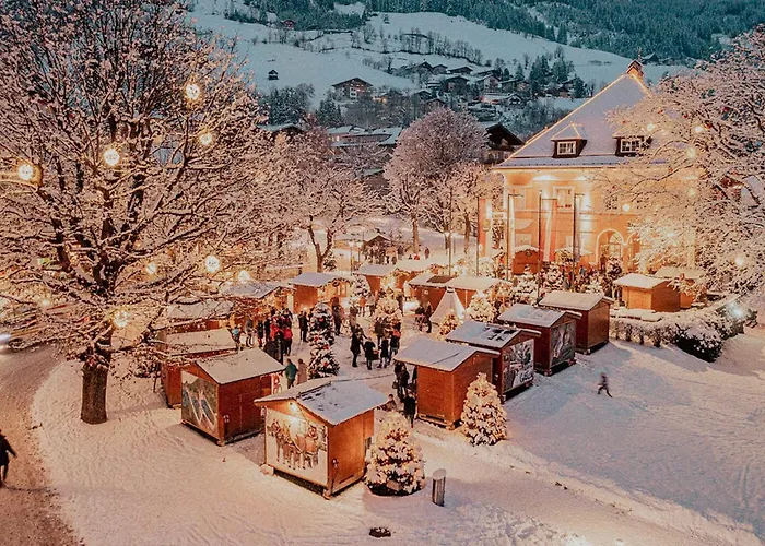 Familienhotel: Österreichischer Hof-im Bademantel direkt in die Alpentherme