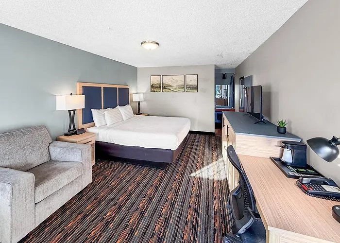 Courtesy Inn Downtown