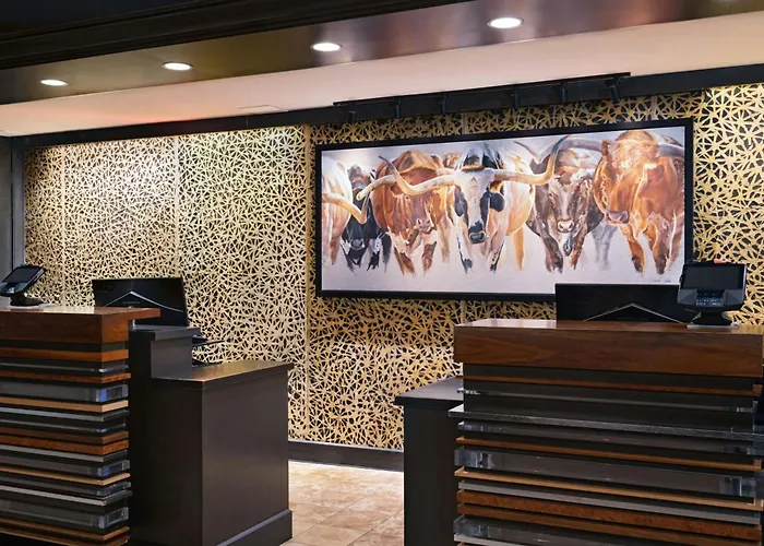 Romantic hotel: Renaissance Austin Hotel