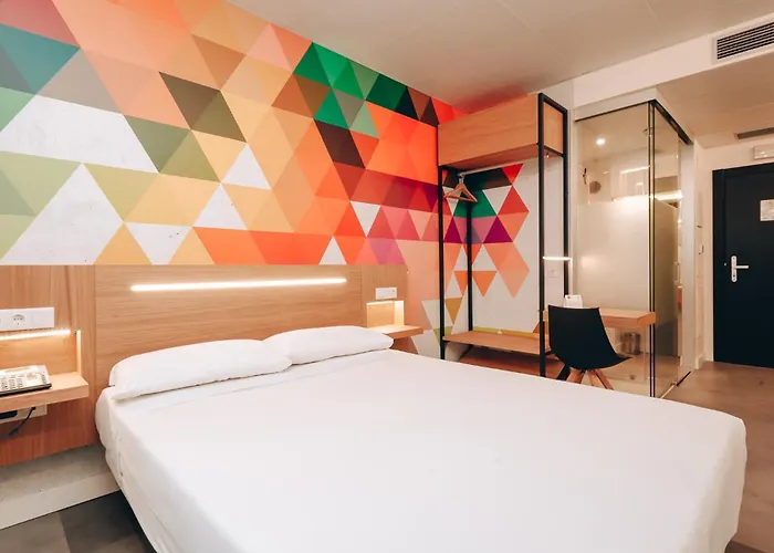 Guest house: Vertice Roomspace