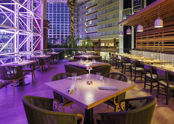 Hyatt Regency -