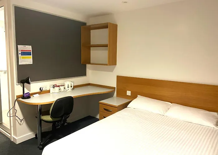 Vacation rental: David Russell Apartments - Campus Accommodation