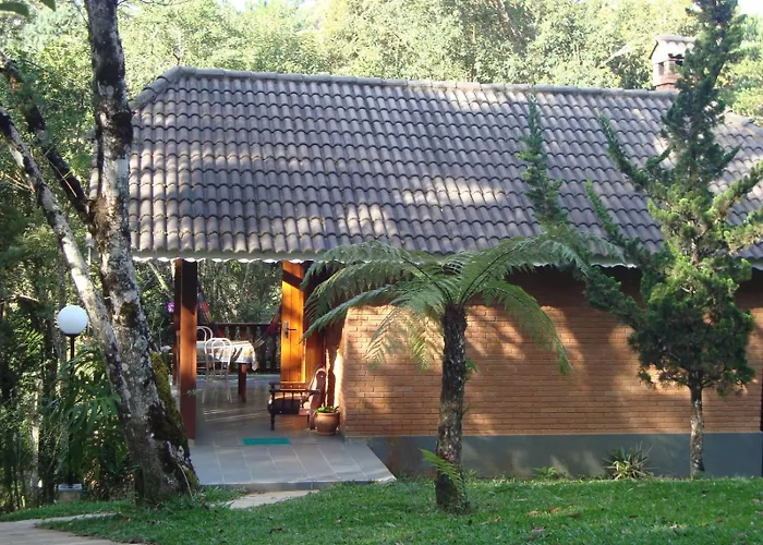  Chalés Caminho das Pedras