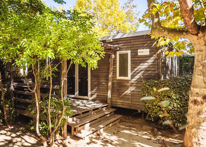 Nova Lodges